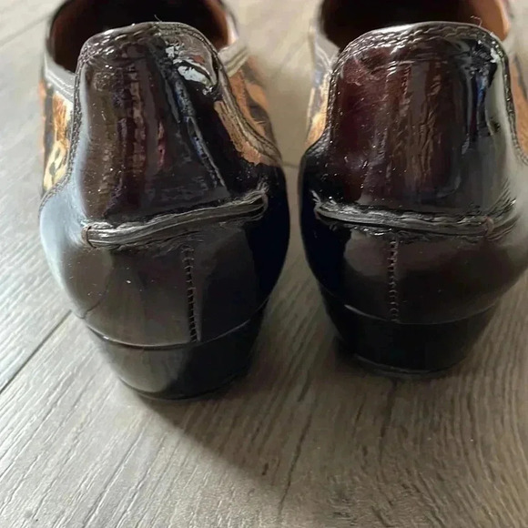 Donald Pliner NILA Calf Hair Animal  Print Patent Leather Low Wedge Size 10- EUC - Picture 7 of 10